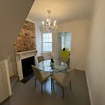 Sydney Townhouse